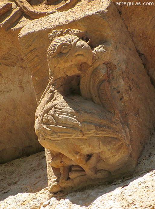 Podría ser un gallo o un basilisco