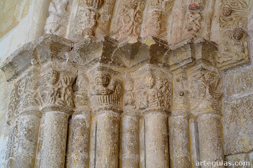 Juego de columnas de la puerta