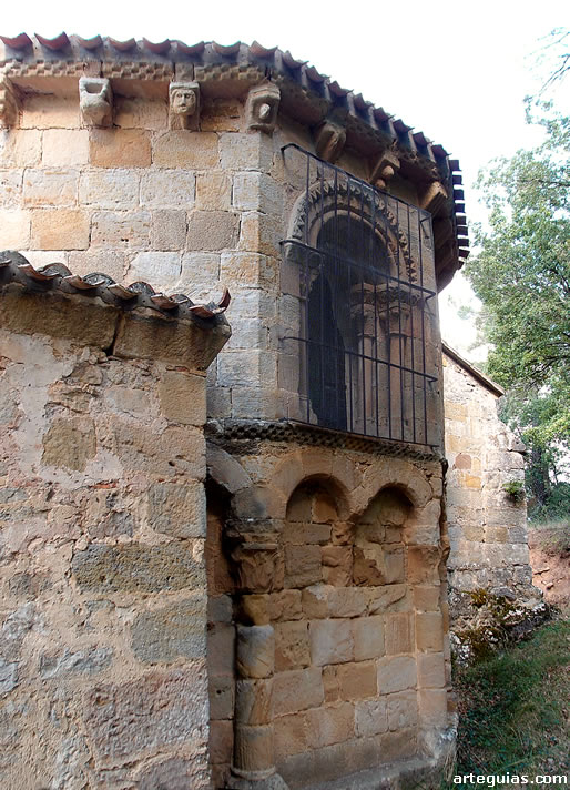 &Aacute;bside poligonal al exterior