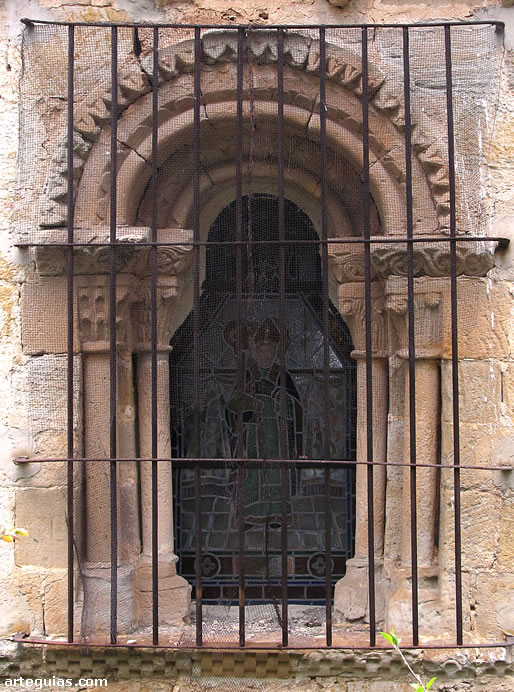 Ventanal del &aacute;bside