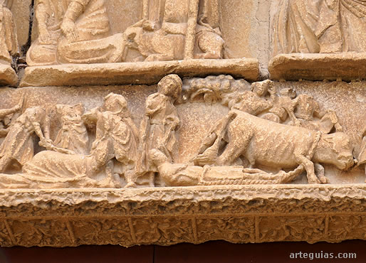 Martirio de San Saturnino en el dintel