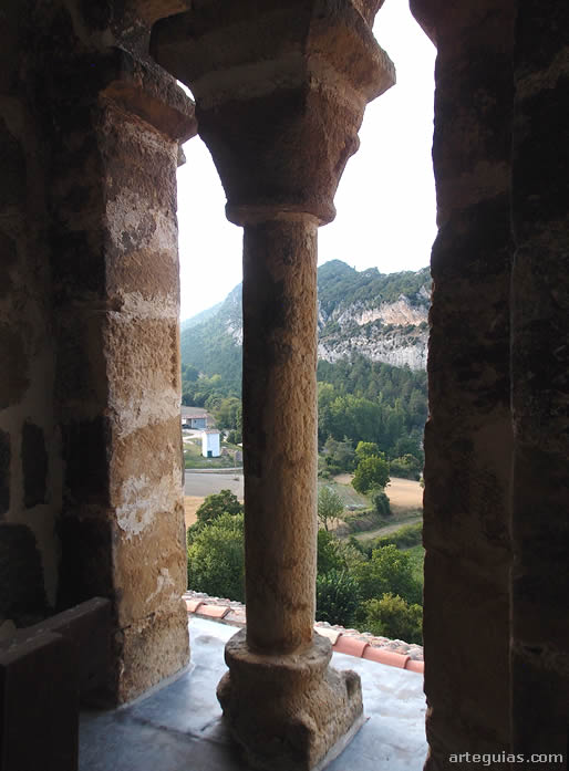 Desde el campanario se otean magn&iacute;ficas vistas del valle