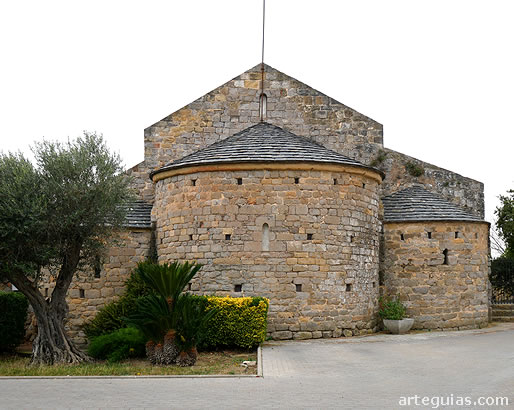 Cabecera rom&aacute;nica de la iglesia