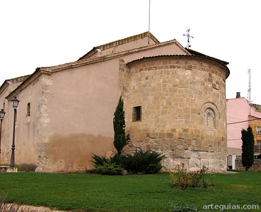 Iglesia de Santa Marina de Sacramenia desde el sureste