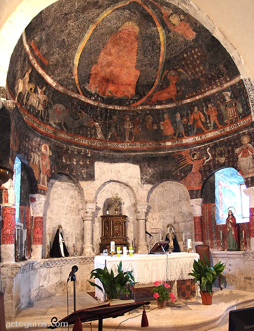 Espectacular aspecto del interior del &aacute;bside