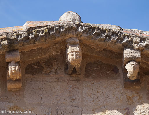 Canecillos de la cornisa