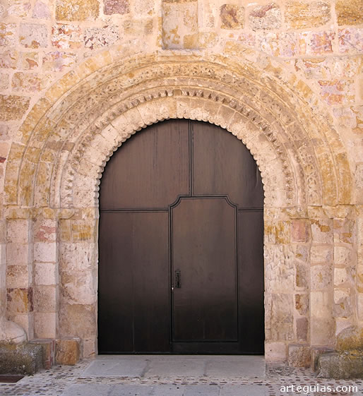 Puerta norte de la iglesia de Santo Tom&eacute;, Zamora