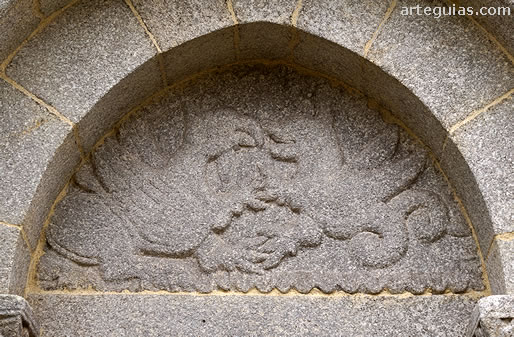 T&iacute;mpano de la puerta norte