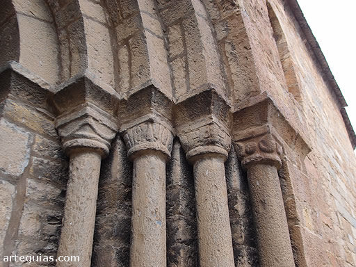Columnas de la puerta