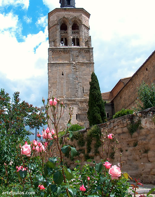 Campanario de la Iglesia de Alcocer antes de la restauraci&oacute;n