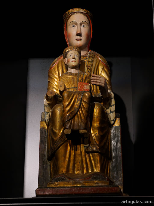 Virgen Trono de la Sabiduría procedente de Eristáin