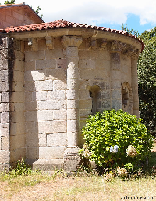 Cabecera de la Iglesia de Gargantans