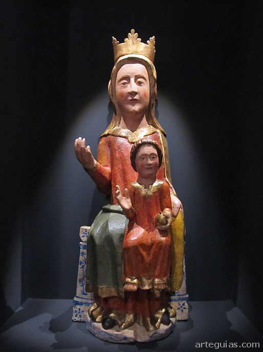Virgen Mar&iacute;a y Jes&uacute;s. Imagen rom&aacute;nica en el museo diocesano