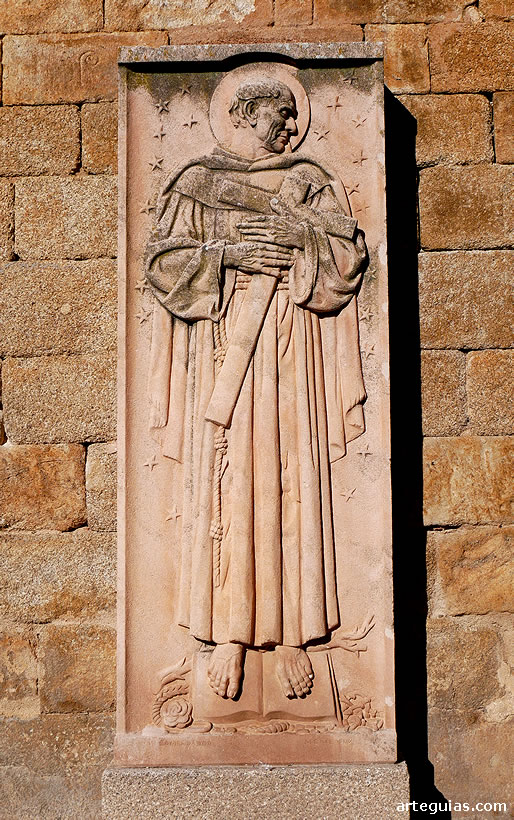Relieve conmemorativo de San Pedro de Alc&aacute;ntara