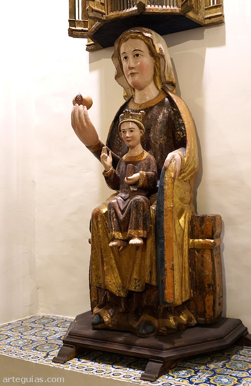 Virgen con el Ni&ntilde;o del siglo XIII