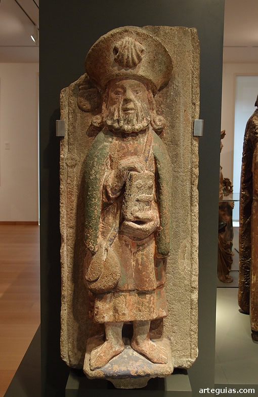Relieve policromado de Santiago peregrino