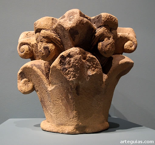 Capitel rom&aacute;nico