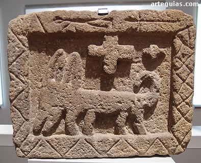 Relieve zoomorfo probablemente del siglo IX
