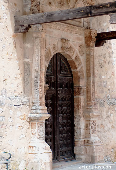 Puerta plateresca