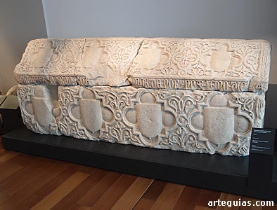Sepulcro de don Rodrigo &Aacute;lvarez de las Asturias