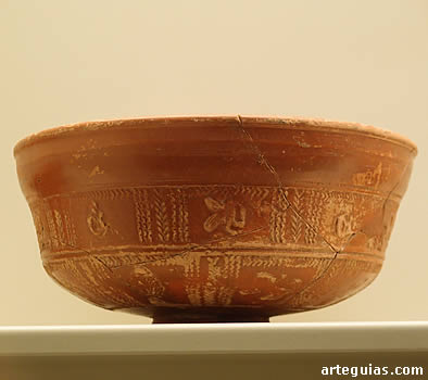 Museo Arqueol&oacute;gico de Asturias: vasija romana
