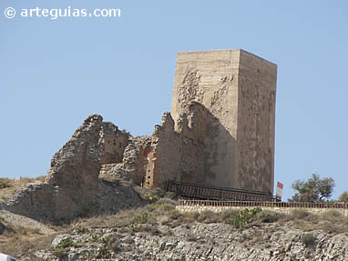 Castillo de Alfajar&iacute;n