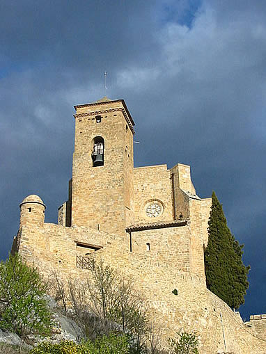 Castillo e iglesia de Benabarre