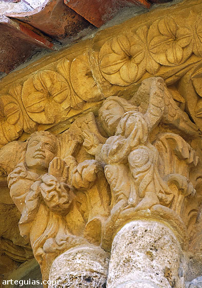 Capitel de la iglesia de Piasca