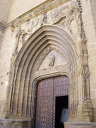 Portada de la iglesia de S&aacute;daba