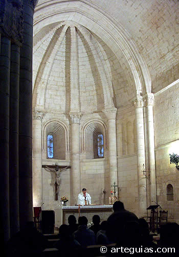 San Juan de Ortega. Interior de la iglesia