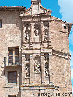 Fachada del Palacio Episcopal