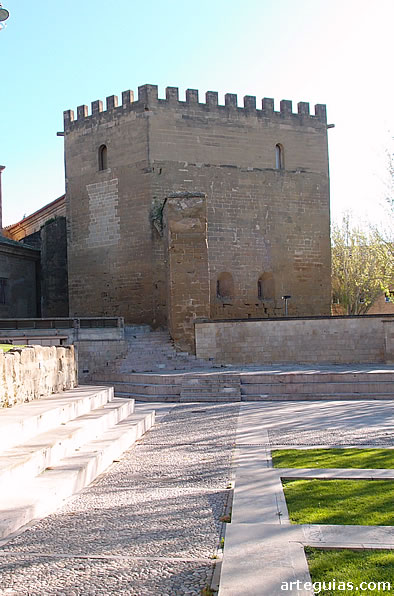 Palacio de los Reyes de Arag&oacute;n: Torre de la Zuda