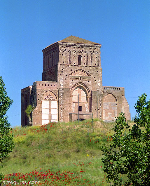 La Lugareja, de estilo mud&eacute;jar (provincia de &Aacute;vila)