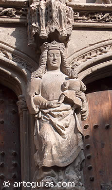 La Virgen y el Ni&ntilde;o. Parteliz de la puerta de Santa Mar&iacute;a de Requena, Valencia