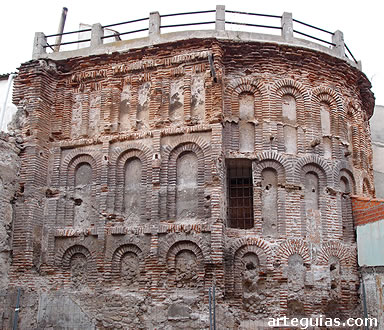 &Aacute;bside de San Pedro, &iuml;scar