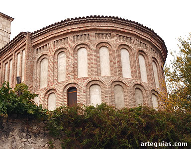 Santa Mar&iacute;a de &Iacute;scar: &aacute;bside