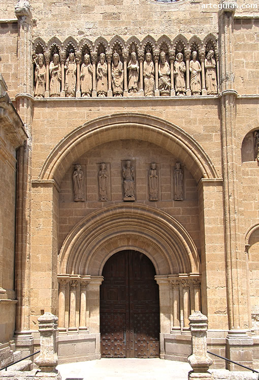 Ciudad ROdrigo: Puerta de las Cadenas de la catedral