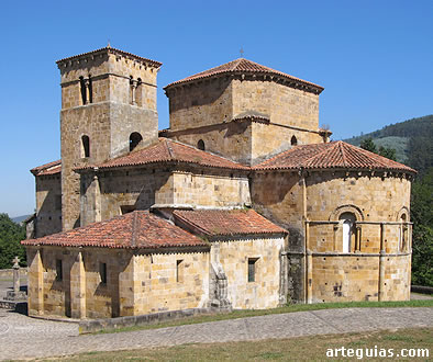 Colegiata de Santa Cruz de Casta&ntilde;eda