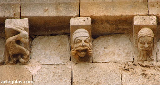 Canecillo de San Miguel de Fuentidue&ntilde;a