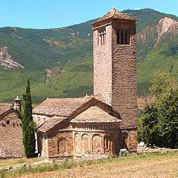 Viaje por el gran rom&aacute;nico aragon&eacute;s: Jaca, Santa Cruz de la Ser&oacute;s, San Juan de la Pe&ntilde;a y El Serrablo
