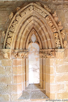 Ventanal. Pe&ntilde;arroya de Tastav&iacute;ns