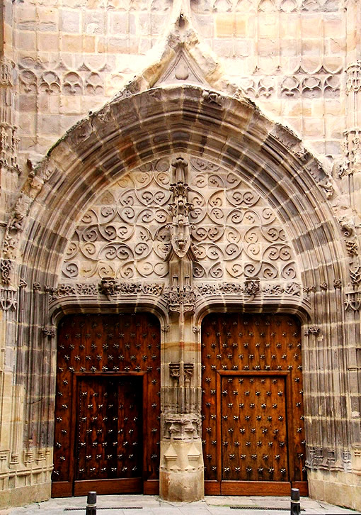 Portada de la Catedral de Bilbao