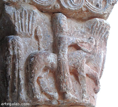 Rejas de San Esteban. Capitel del p&oacute;rtico de la iglesia de San Gin&eacute;s