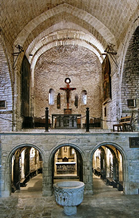 Interior de la catedral de Roda de Is&aacute;bena