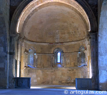 &Aacute;bside central de San Juan de los Caballeros, Segovia