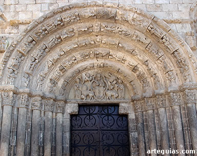 Portada norte de San Miguel de Estella