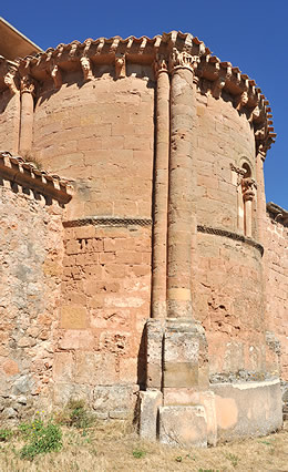 &Aacute;bside rom&aacute;nico de la iglesia de Soto de Bureba