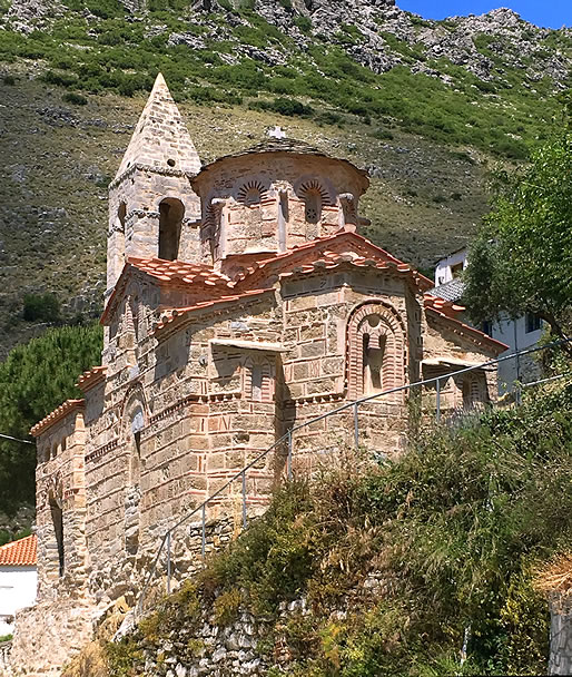 Viaje por iglesia bizantinas medievales de Grecia