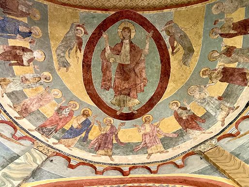 Frescos rom&aacute;nicos en Anzy-le-Duc