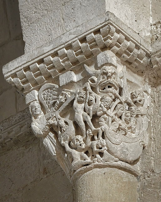 Capitel de San Miguel de Fuentidue&ntilde;a